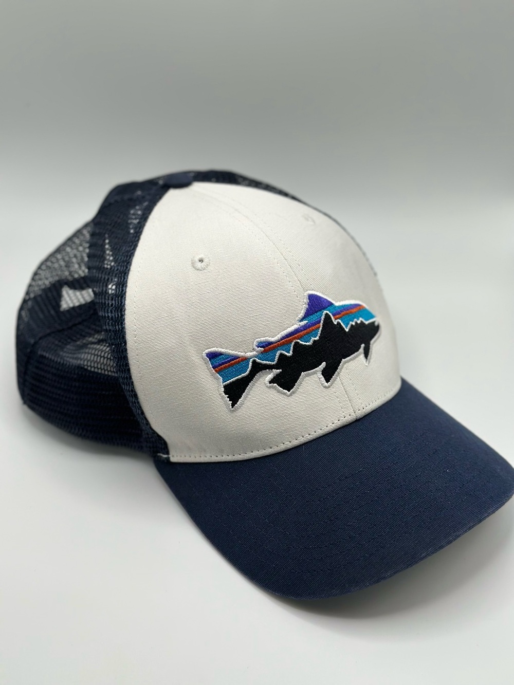 Patagonia Hat Cap Snap Back Mens One Size Black Mesh Trout Fish Logo Trucker New